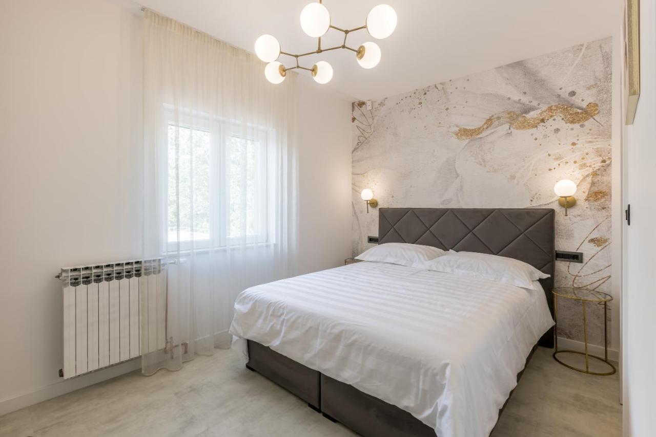Holiday Home Luka Nova Sela ภายนอก รูปภาพ