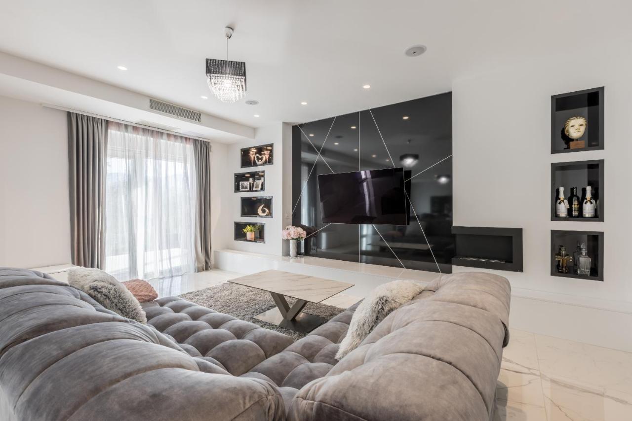 Holiday Home Luka Nova Sela ภายนอก รูปภาพ